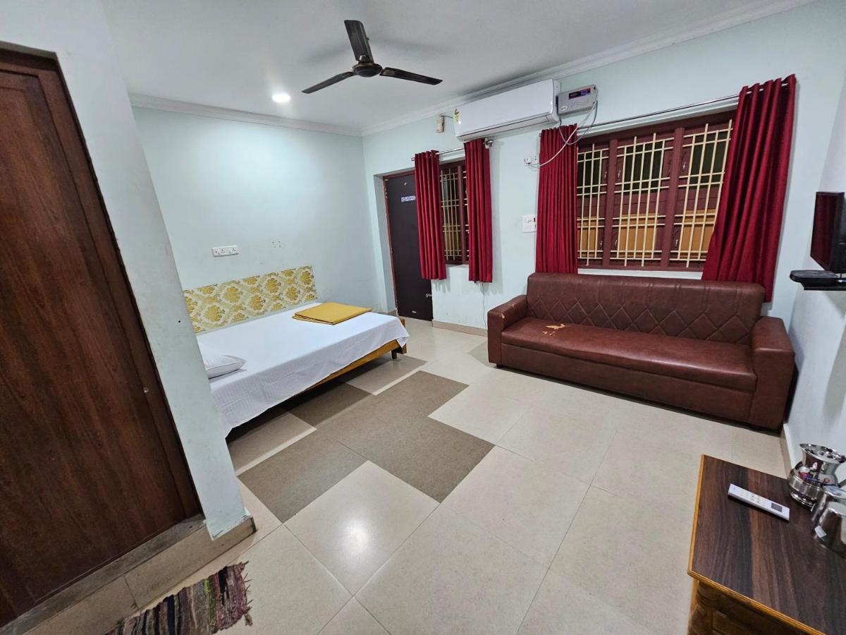 Arunachala Guest House Vriddhachalam Extérieur photo