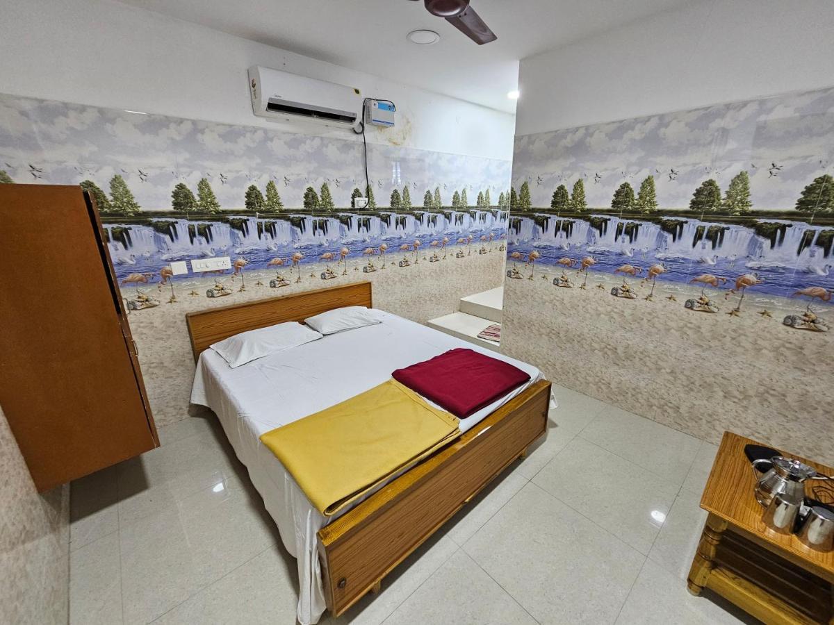 Arunachala Guest House Vriddhachalam Extérieur photo